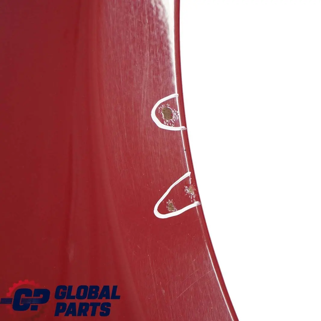 Błotnik prawy przód Karmesinrot A61 do BMW E90 E91 o numerze 7135680 BMW E90 E91 Błotnik prawy przód Karmesinrot A61 - SKU 7135680-KAR1 - Numer Części 7135680