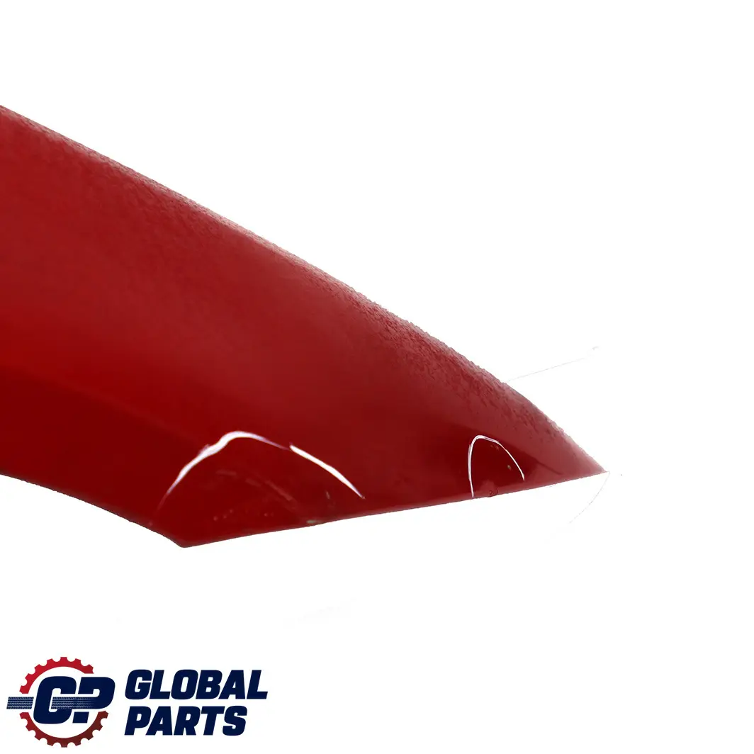 Rivestimento Laterale Parafango Anteriore Dx Rosso-Cremisi Rosso - per BMW E90 E91 con numero di parte 7135680 BMW E90 E91 Rivestimento Laterale Parafango Anteriore Dx Rosso-Cremisi Rosso - - SKU 7135680-KAR2 - Numero di parte 7135680