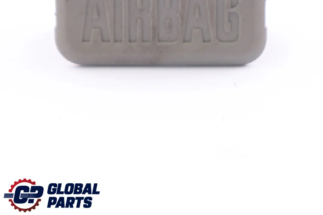 Tapa Del Módulo De Aire Del Pilar Trasero Gris para BMW E90 E91 con número de pieza 7135689 BMW E90 E91 Tapa Del Módulo De Aire Del Pilar Trasero Gris - SKU 7135689 - Número de pieza 7135689