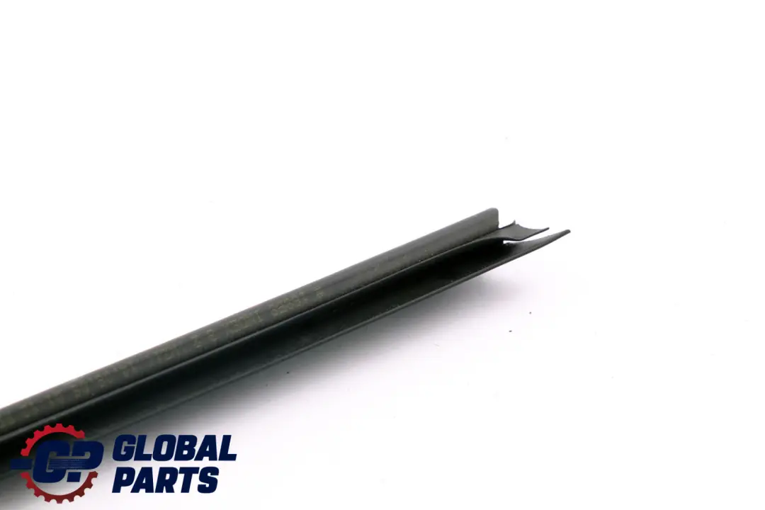 Arriere Profile D'etancheite a Gauche pour BMW 3 E90 E90N E91 LCI Porte à propos du numéro de pièce 7136139 BMW 3 E90 E90N E91 LCI Porte Arriere Profile D'etancheite a Gauche - SKU 7136139 - Numéro de pièce 7136139