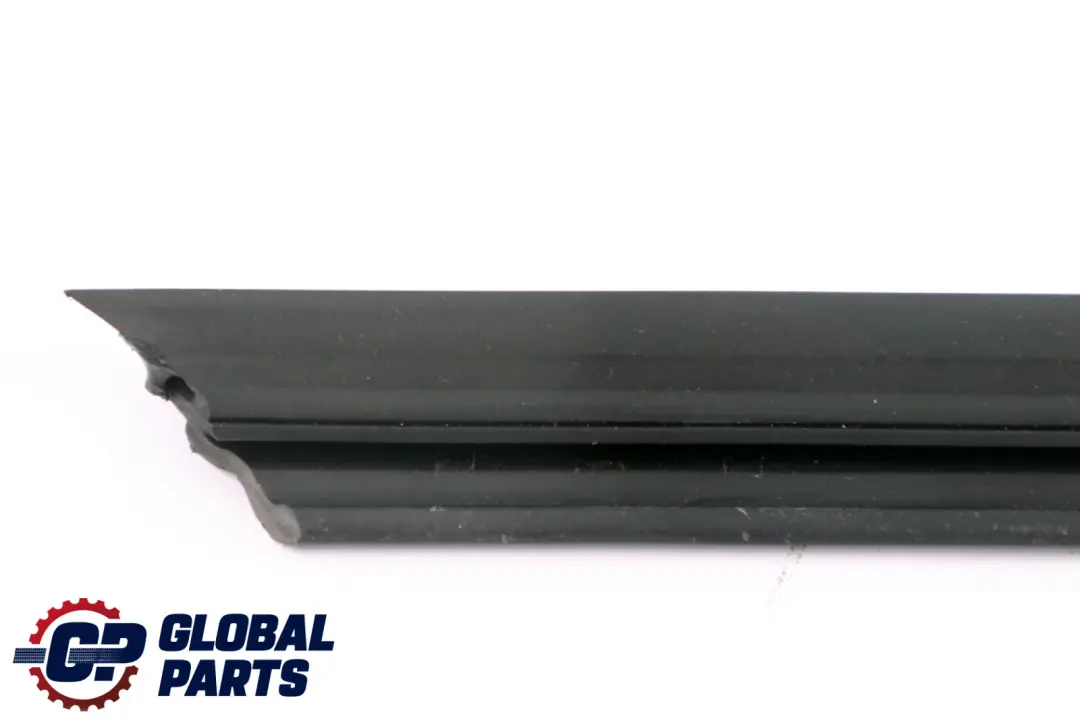 BMW 3 Series E90 E90N E91 E91N LCI Sealing Strip Gasket Door Right O/S - SKU 7136140 - Part number 7136140