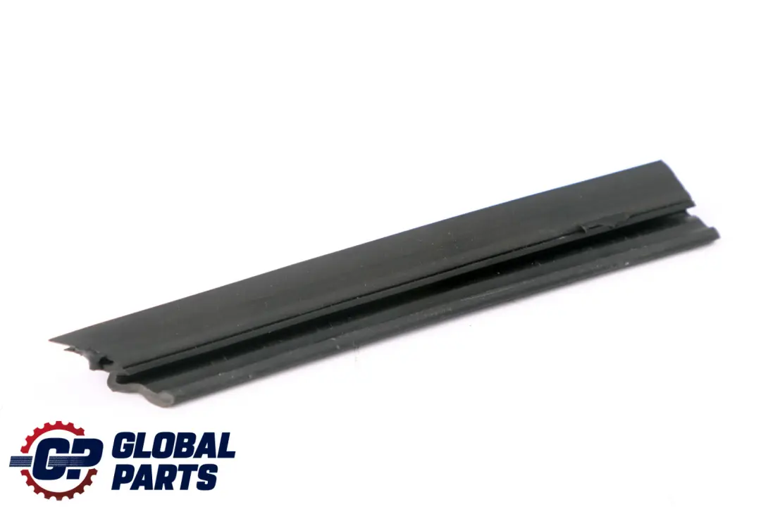 BMW 3 Series E90 E90N E91 E91N LCI Sealing Strip Gasket Door Right O/S - SKU 7136140 - Part number 7136140