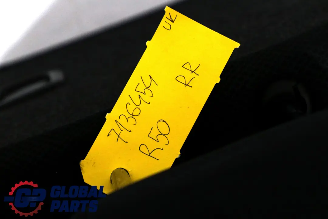 Riferimento Resto Tessuto Pantherblack Posteriore Destra Molette per Mini One R50 con numero di parte 7136454 Mini One R50 Riferimento Resto Tessuto Pantherblack Posteriore Destra Molette - SKU 7136454 - Numero di parte 7136454