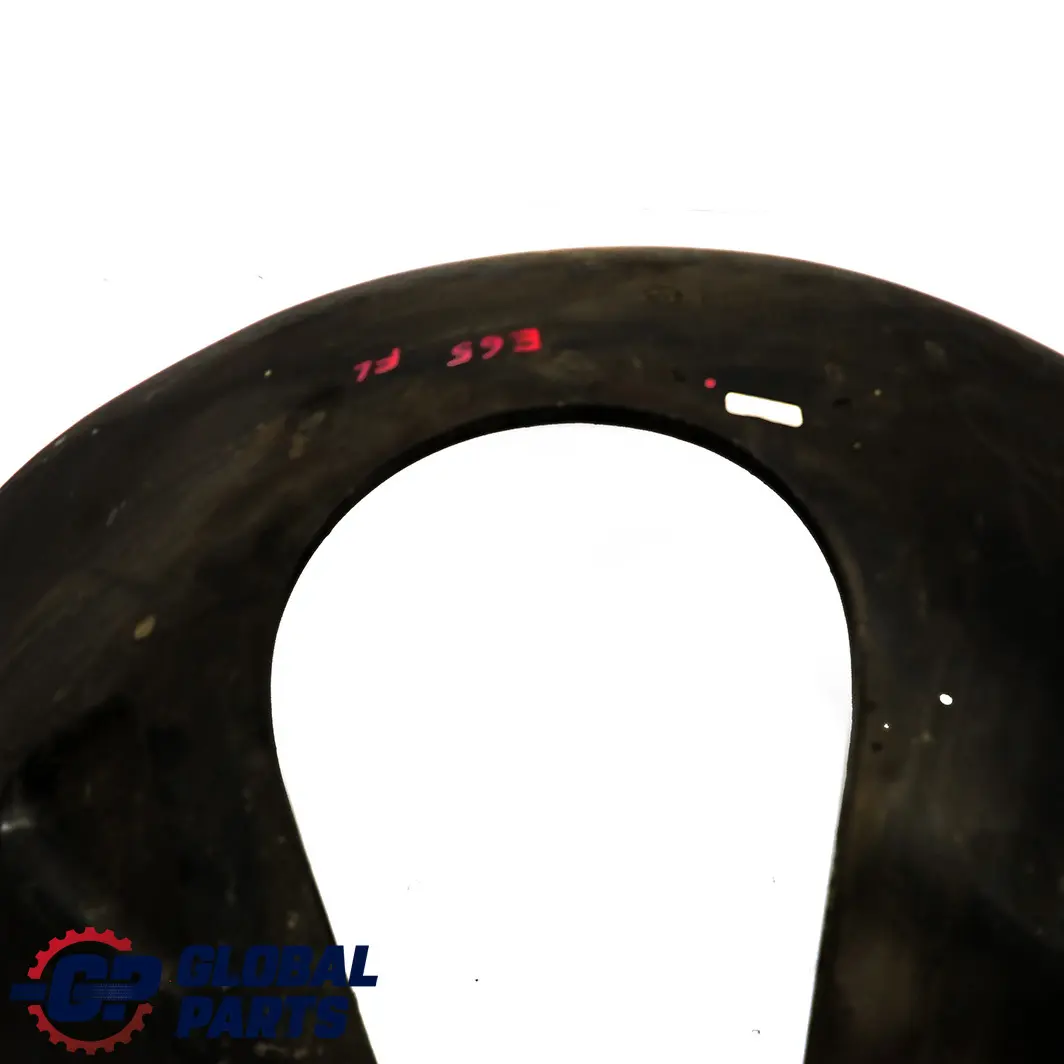 Tapa Paso Rueda Guardabarros Delantero Izquierdo N/S para BMW E65 con número de pieza 7136679 BMW E65 Tapa Paso Rueda Guardabarros Delantero Izquierdo N/S - SKU 7136679 - Número de pieza 7136679