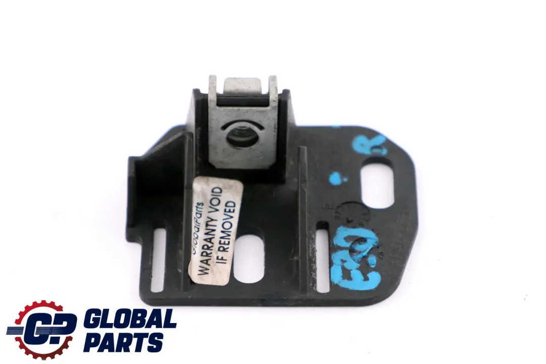 Support bras de projecteur cote droit pour BMW 3 Serie E90 E90N E91 E91N à propos du numéro de pièce 7136828 BMW 3 Serie E90 E90N E91 E91N Support bras de projecteur cote droit - SKU 7136828 - Numéro de pièce 7136828