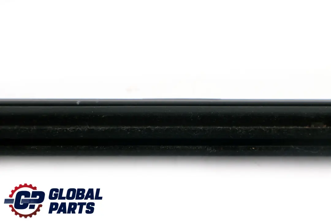 BMW X5 E70 Tylna Prawa Uszczelka Drzwi Wewnętrzna - SKU 7136978 - Numer Części 7228030