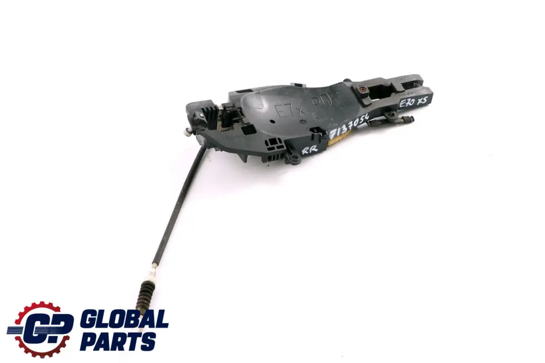Carrier Outside Door Handle Rear Right O/S to BMW X5 X6 Series E70 E71 with Part number 7137054 BMW X5 X6 Series E70 E71 Carrier Outside Door Handle Rear Right O/S - SKU 7137054 - Part number 7137054