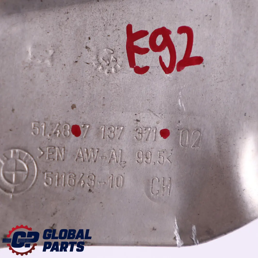 Heat Insulation Brake Hose Cover Panel to BMW 3 Series E90 E91 E92 with Part number 7137371 BMW 3 Series E90 E91 E92 Heat Insulation Brake Hose Cover Panel - SKU 7137371 - Part number 7137371