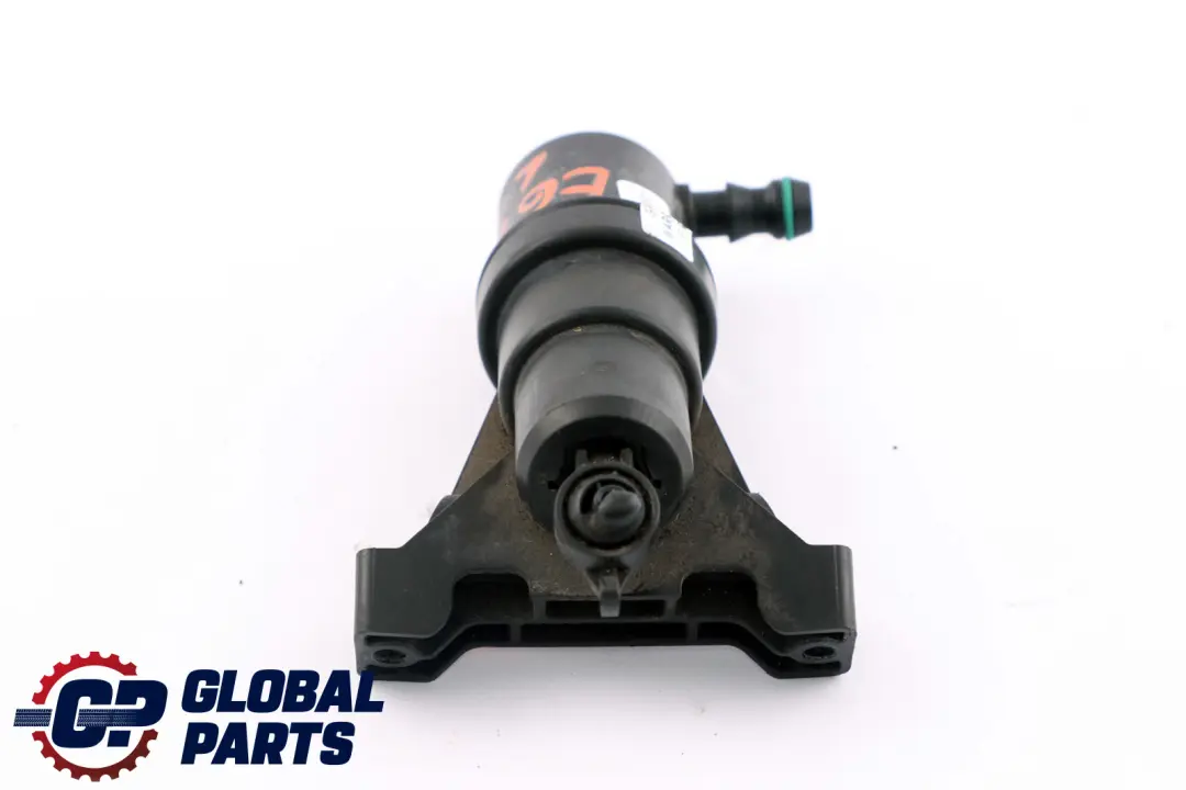 Hochdruckdüse Rechts für BMW 7 er E65 E66 E67 mit Teilenummer 7137401 BMW 7 er E65 E66 E67 Hochdruckdüse Rechts - SKU 7137401 - Teilenummer 7137401