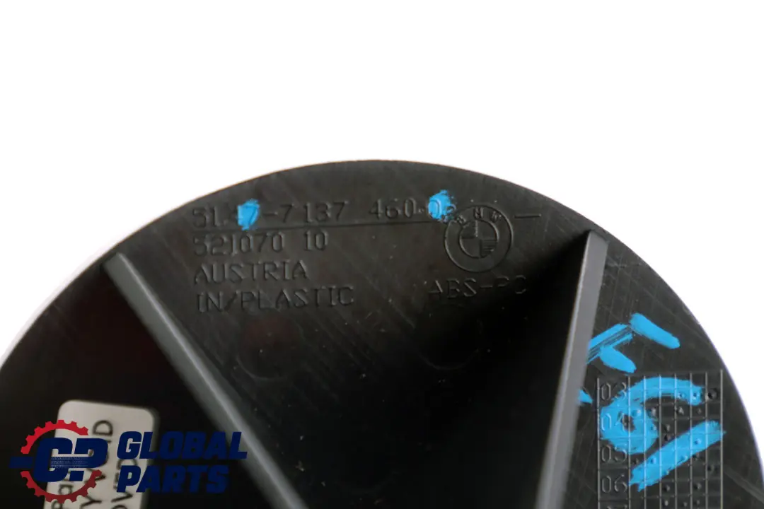 Bota Rueda de Repuesto Almohadilla para BMW E61 LCi con número de pieza 7137460 BMW E61 LCi Bota Rueda de Repuesto Almohadilla - SKU 7137460 - Número de pieza 7137460