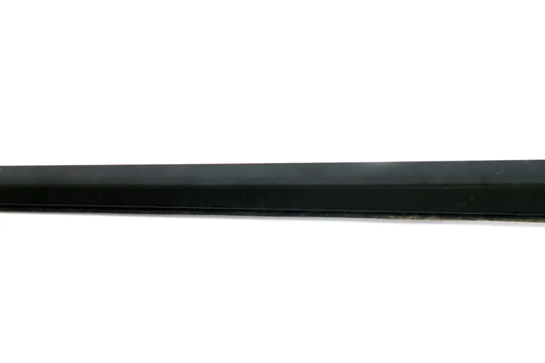 BMW 6 er E64 E64N LCI Cabrio Schachtabdeckung Aussen Rechts Schwarz Black - SKU 7137598 - Teilenummer 7137598
