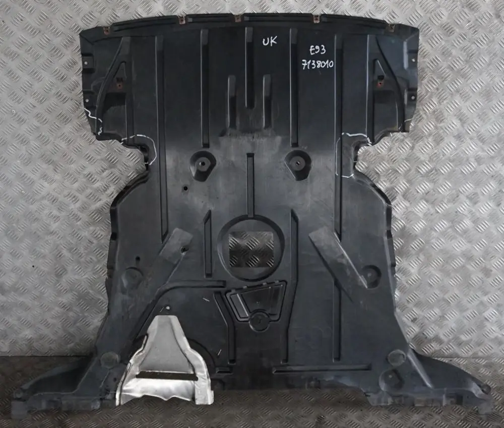 Underbonnet Tray Shield Protection Screen to BMW 3 Series E93 325i 330i Engine with Part number 7138010 BMW 3 Series E93 325i 330i Engine Underbonnet Tray Shield Protection Screen - SKU 7138010 - Part number 7138010