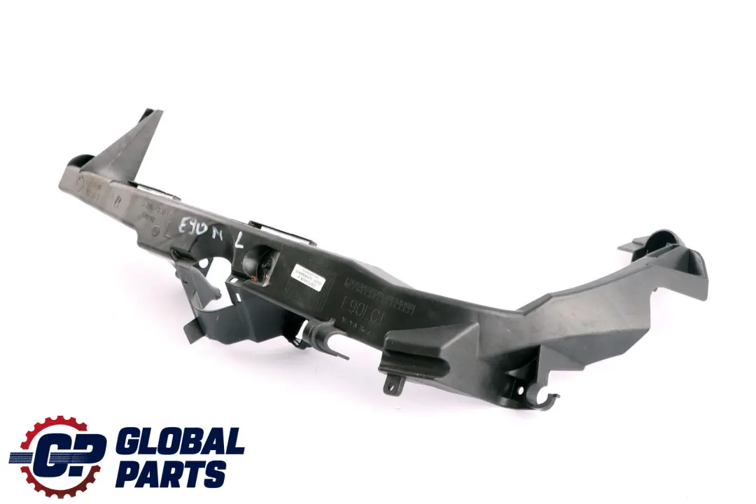 Staffa Del Braccio Di Montaggio Del Faro Sinistro per BMW E90 E91 LCI con numero di parte 7138401 BMW E90 E91 LCI Staffa Del Braccio Di Montaggio Del Faro Sinistro - SKU 7138401 - Numero di parte 7138401