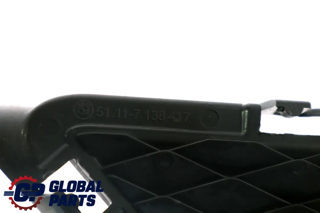 BMW E90 E91 LCI Parachoques Delantero Rejilla Cerrada Tapa Izquierda - SKU 7138417 - Número de pieza 7138417