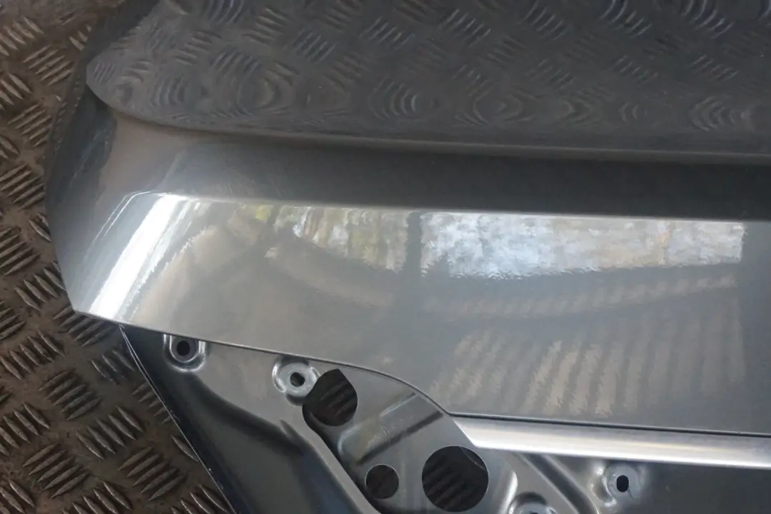 Trunk Lid Boot Tailgate Titangrau Titan Grey to BMW 7 Series E65 E66 E67 with Part number 7138460 BMW 7 Series E65 E66 E67 Trunk Lid Boot Tailgate Titangrau Titan Grey - SKU 7138460-TGR - Part number 7138460