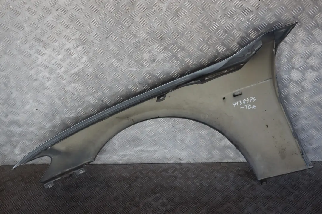 Side Panel Wing Front Right O/S Titangrau Titan Grey A36 to BMW 7 Series E65 E66 with Part number 7138474 BMW 7 Series E65 E66 Side Panel Wing Front Right O/S Titangrau Titan Grey A36 - SKU 7138474-TGR - Part number 7138474