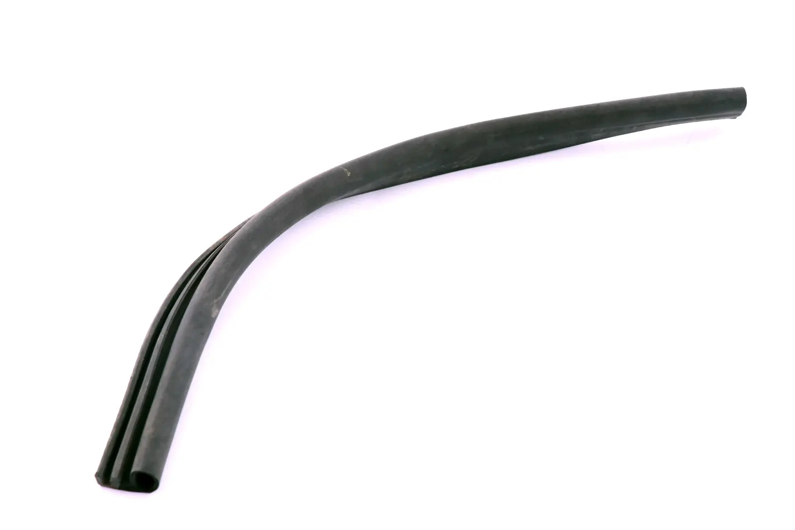 BMW E63 E64 LCI Hood Bonnet Engine Cover Lateral Sealing Seal 7138595