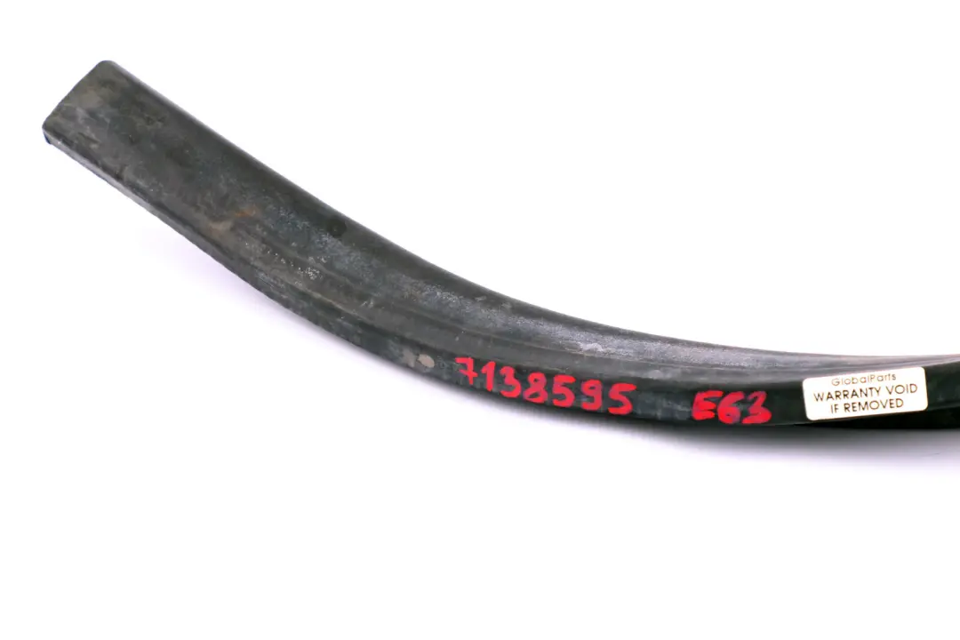BMW E63 E64 LCI Joint d'étanchéité latéral du capot du moteur - SKU 7138595 - Numéro de pièce 7138595