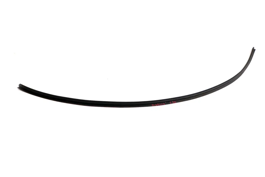 BMW 3 er E90 Abdeckung Heckscheibe Unten - SKU 7138664 - Teilenummer 7138664