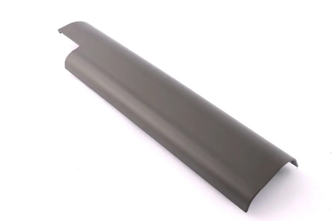 Finisher Upper Rail Front Right O/S Grey 7126634 to BMW 7 Series E65 E66 E67 with Part number 7139018 BMW 7 Series E65 E66 E67 Finisher Upper Rail Front Right O/S Grey 7126634 - SKU 7139018 - Part number 7139018