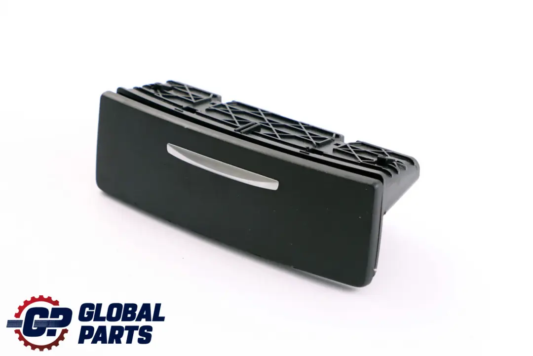 Ascher Hinten Aschenbecher Mittelkonsole Schwarz für BMW 3 er E90 E91 mit Teilenummer 7138525 BMW 3 er E90 E91 Ascher Hinten Aschenbecher Mittelkonsole Schwarz - SKU 7139048 - Teilenummer 7138525