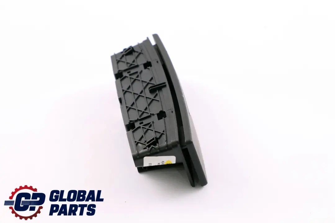 BMW E90 E91 Cendrier Arriere Cendrier Console Centrale Noir - SKU 7139048 - Numéro de pièce 7138525