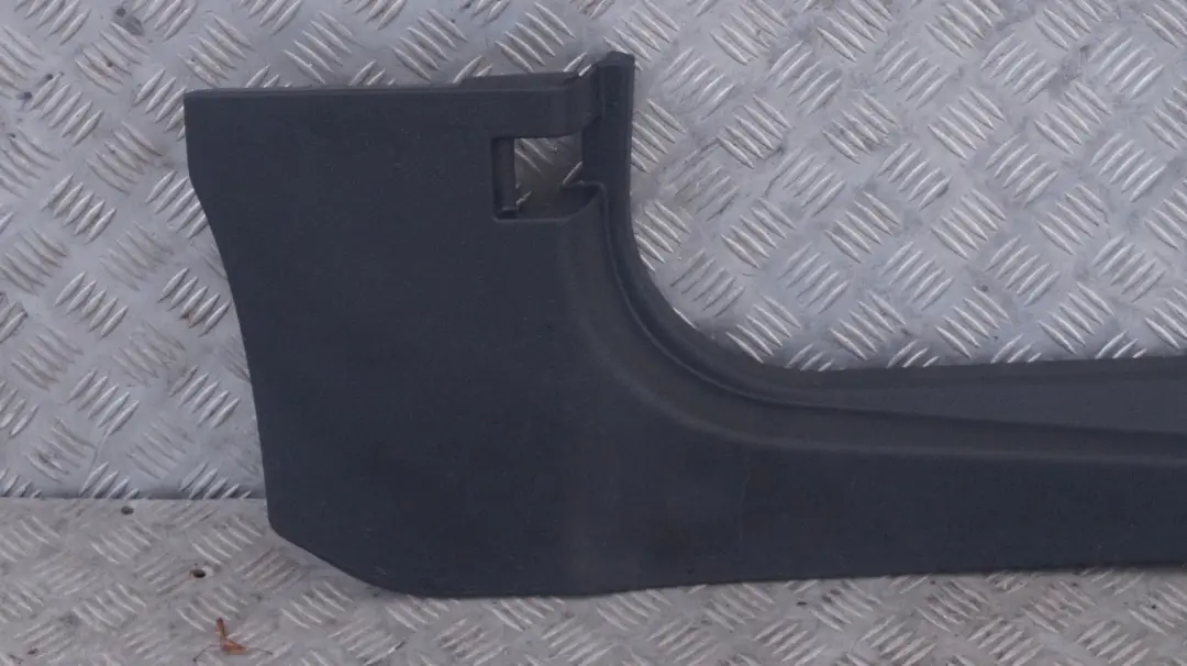 Nakładka listwa prawa próg do MINI Cooper R50 R53 o numerze 51437139076 MINI Cooper R50 R53 Nakładka listwa prawa próg - SKU 7139076 - Numer Części 51437139076