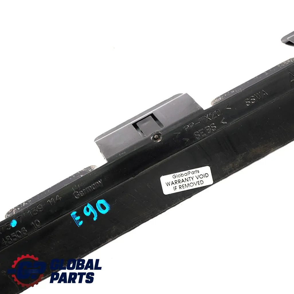 Bajo la Carroceria Placa de deslizamiento Deflector agua Labio para BMW E87 E90 E91 con número de pieza 7139114 BMW E87 E90 E91 Bajo la Carroceria Placa de deslizamiento Deflector agua Labio - SKU 7139114 - Número de pieza 7139114