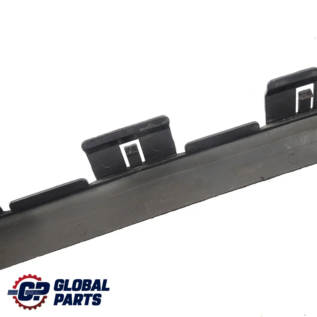 Unterbodenverkleidung Wasser Staulippe für BMW 1 3 er E87 E90 E91 mit Teilenummer 7139114 BMW 1 3 er E87 E90 E91 Unterbodenverkleidung Wasser Staulippe - SKU 7139114 - Teilenummer 7139114