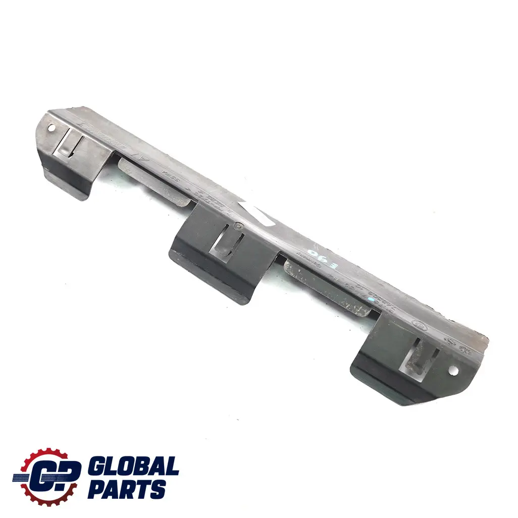 Unterbodenverkleidung Wasser Staulippe für BMW 1 3 er E87 E90 E91 mit Teilenummer 7139114 BMW 1 3 er E87 E90 E91 Unterbodenverkleidung Wasser Staulippe - SKU 7139114 - Teilenummer 7139114