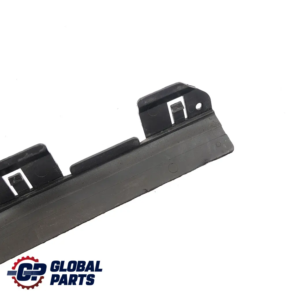 BMW E87 E90 E91 Bajo la Carroceria Placa de deslizamiento Deflector agua Labio - SKU 7139114 - Número de pieza 7139114