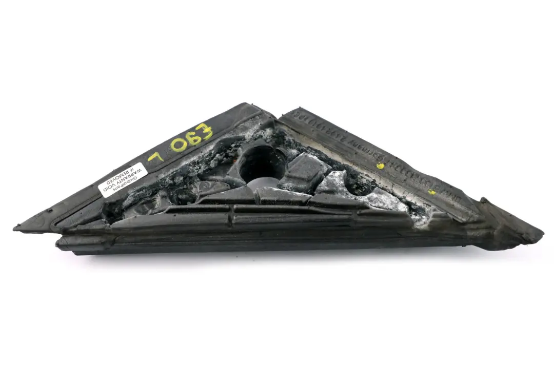 Reihe E90 E91 Abdichtung Spiegeldreieck aussen links 5133 für BMW 3 mit Teilenummer 7139347 BMW 3 Reihe E90 E91 Abdichtung Spiegeldreieck aussen links 5133 - SKU 7139347 - Teilenummer 7139347