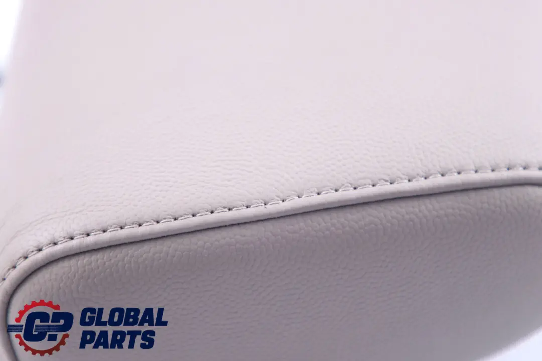 Siege Avant Appui-Tete avant Gauche / Droite Cuir Beige pour BMW E87 à propos du numéro de pièce 7139545 BMW E87 Siege Avant Appui-Tete avant Gauche / Droite Cuir Beige - SKU 7139545 - Numéro de pièce 7139545