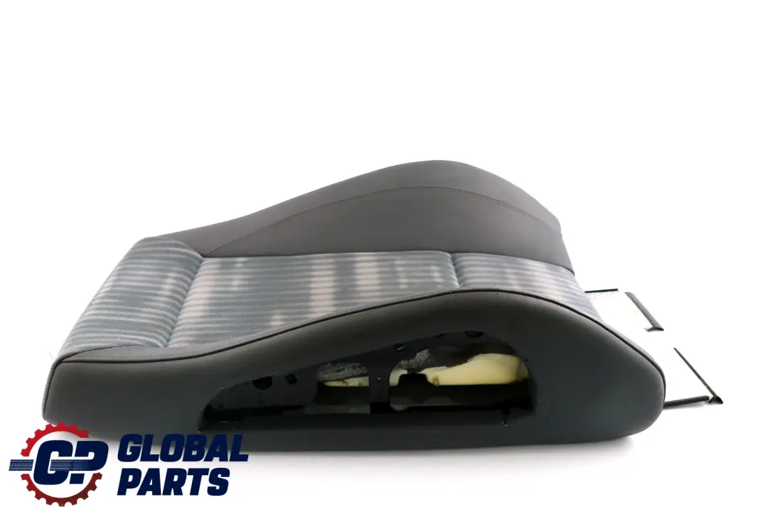 Reihe E87 Vornsitz Rechts Lehne Bezug Stoff Kunstleder Alaskagrau Grau für BMW 1 mit Teilenummer 7139584 BMW 1 Reihe E87 Vornsitz Rechts Lehne Bezug Stoff Kunstleder Alaskagrau Grau - SKU 7139584 - Teilenummer 7139584