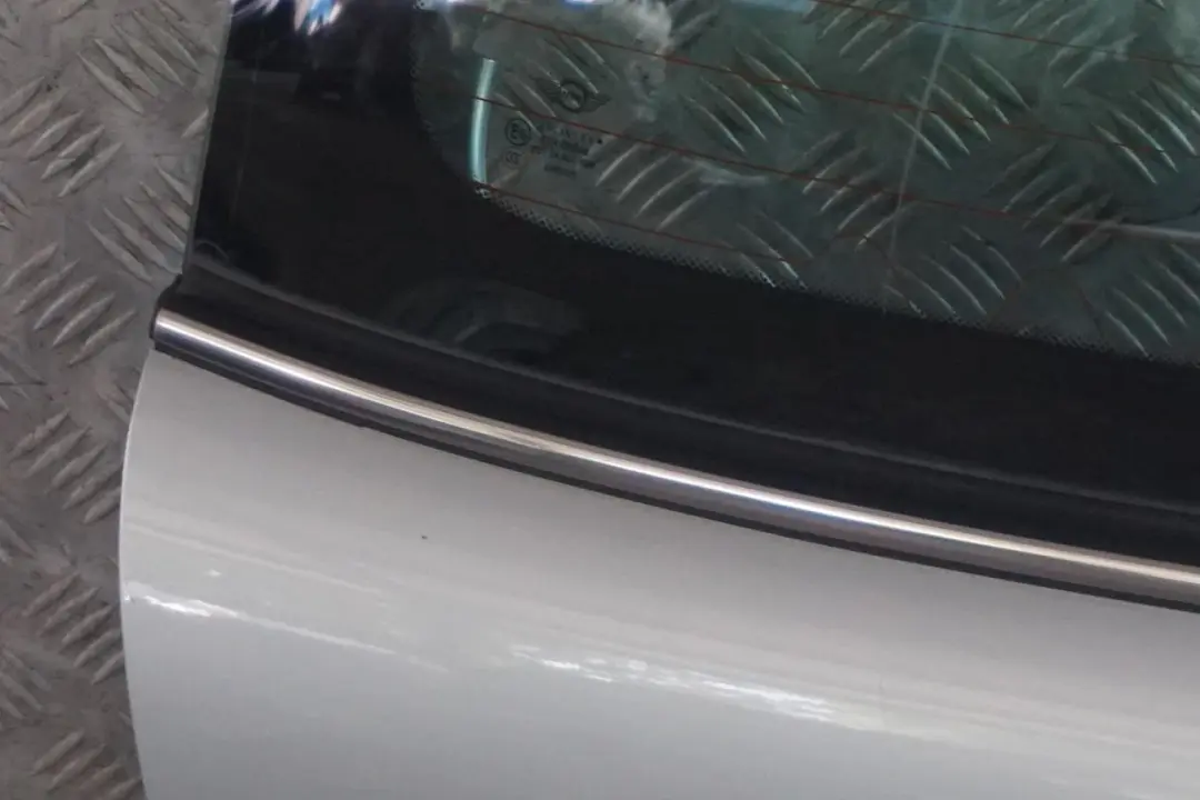 Boot Trunk Lid Tailgate Pure Silver Metallic - 900 to BMW Mini Cooper R50 R53 5 with Part number 7139735 BMW Mini Cooper R50 R53 5 Boot Trunk Lid Tailgate Pure Silver Metallic - 900 - SKU 7139735-PS5 - Part number 7139735