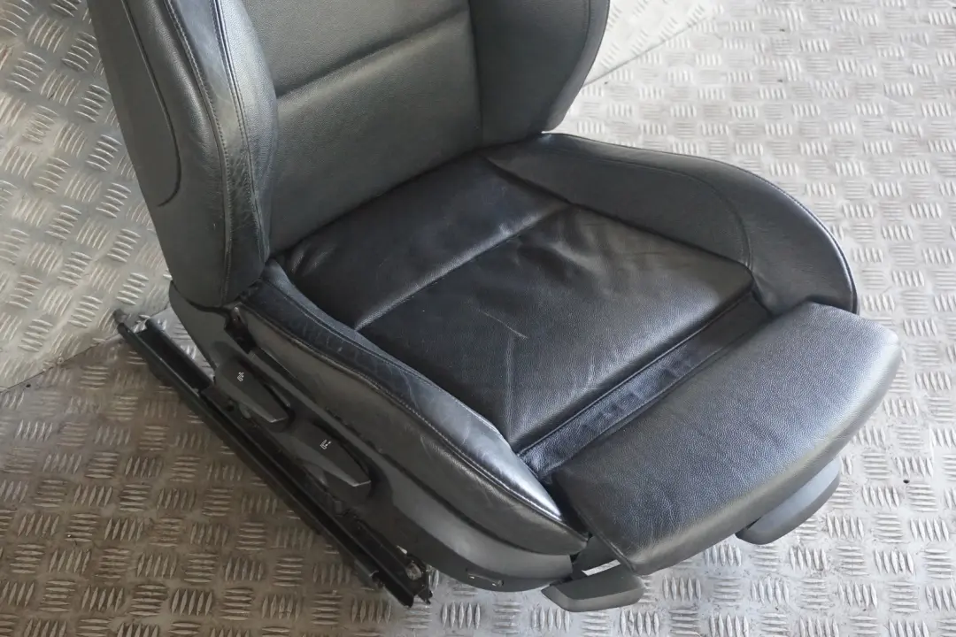 BMW 1 Series E87 Sport Front Right O/S Black Leather Interior Seat - SKU 7140398 - Part number 7140398