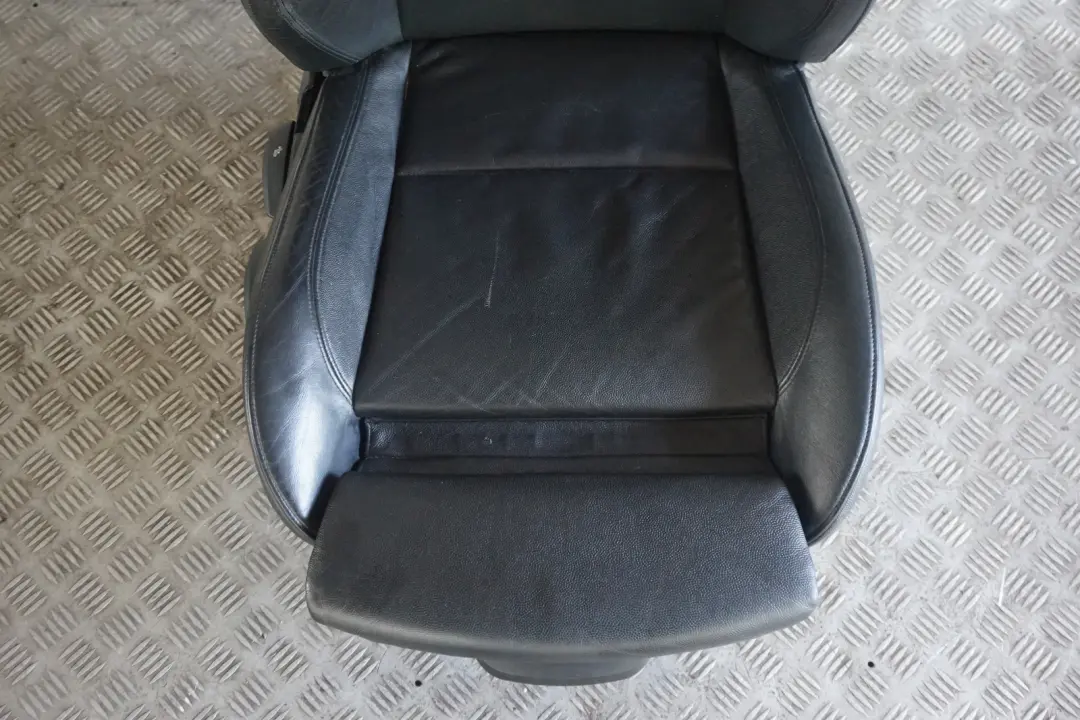 BMW 1 Series E87 Sport Front Right O/S Black Leather Interior Seat - SKU 7140398 - Part number 7140398