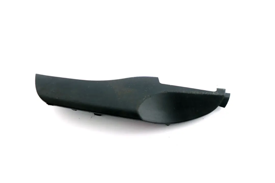 Couverture Gurtendbeschlag Droite Noir 7118492 BMW 1 3 Z4 Serie E87 E90 E91 LCI - SKU 7140508 - Numéro de pièce 7140508
