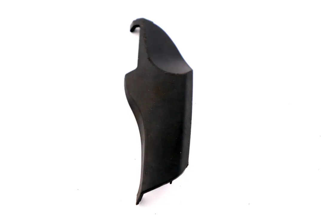 Front Right O/S Belt Catch Seat Black 7118492 to BMW E87 E90 E91 LCI with Part number 7140508 BMW E87 E90 E91 LCI Front Right O/S Belt Catch Seat Black 7118492 - SKU 7140508 - Part number 7140508