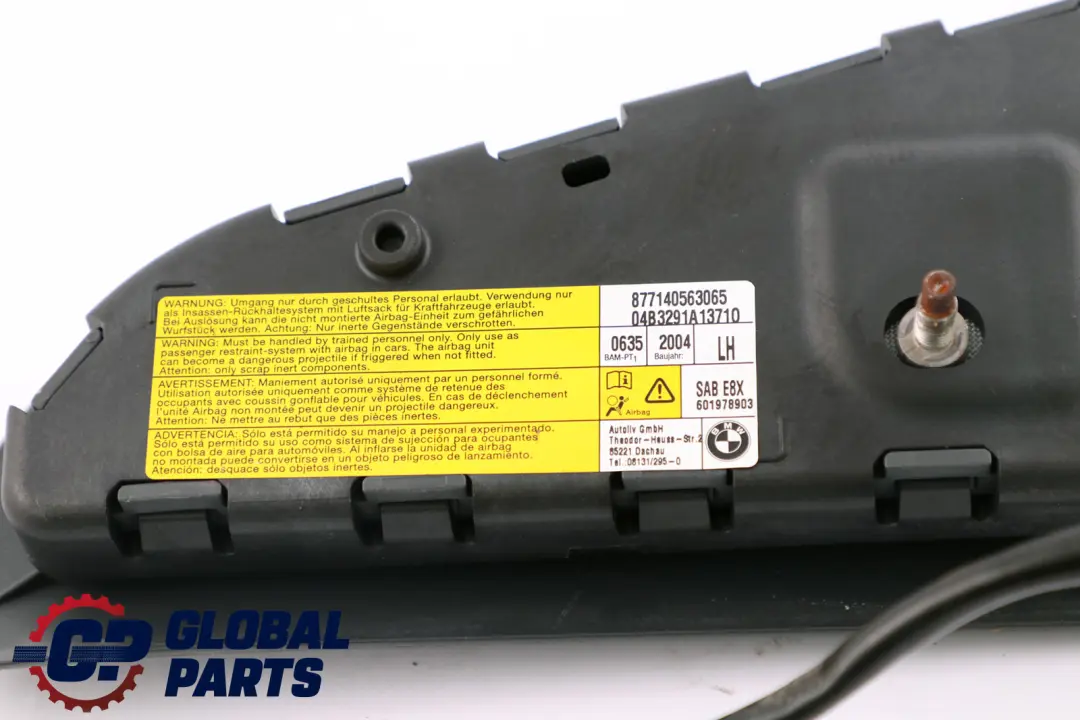 Airbag lateral asiento delantero izquierdo NAUTILUSGRAU para BMW E81 E82 E87 LCi con número de pieza 7140563 BMW E81 E82 E87 LCi Airbag lateral asiento delantero izquierdo NAUTILUSGRAU - SKU 7140563 - Número de pieza 7140563