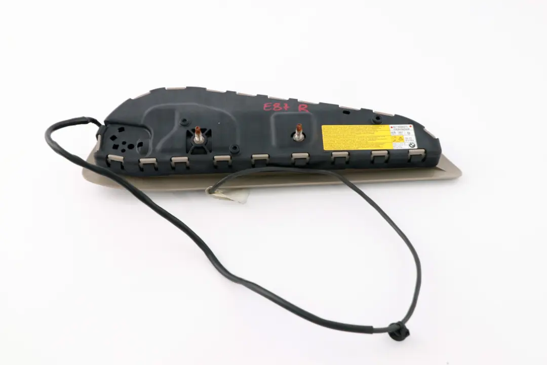 Module D'Air Latéral Avant Droit Beige pour BMW E81 E82 E87 à propos du numéro de pièce 7140566 BMW E81 E82 E87 Module D'Air Latéral Avant Droit Beige - SKU 7140566 - Numéro de pièce 7140566