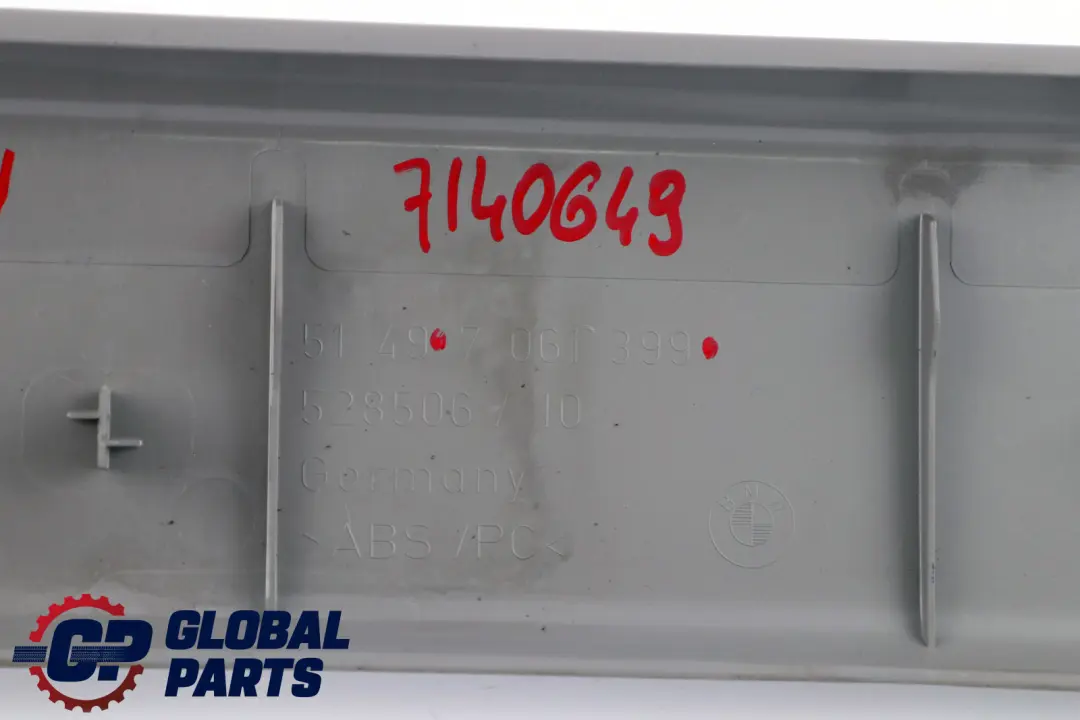 Interor Upper Trunk Lid Panel Trim Cover Grey to BMW 5 Series E61 LCI with Part number 7061399 BMW 5 Series E61 LCI Interor Upper Trunk Lid Panel Trim Cover Grey - SKU 7140649 - Part number 7061399