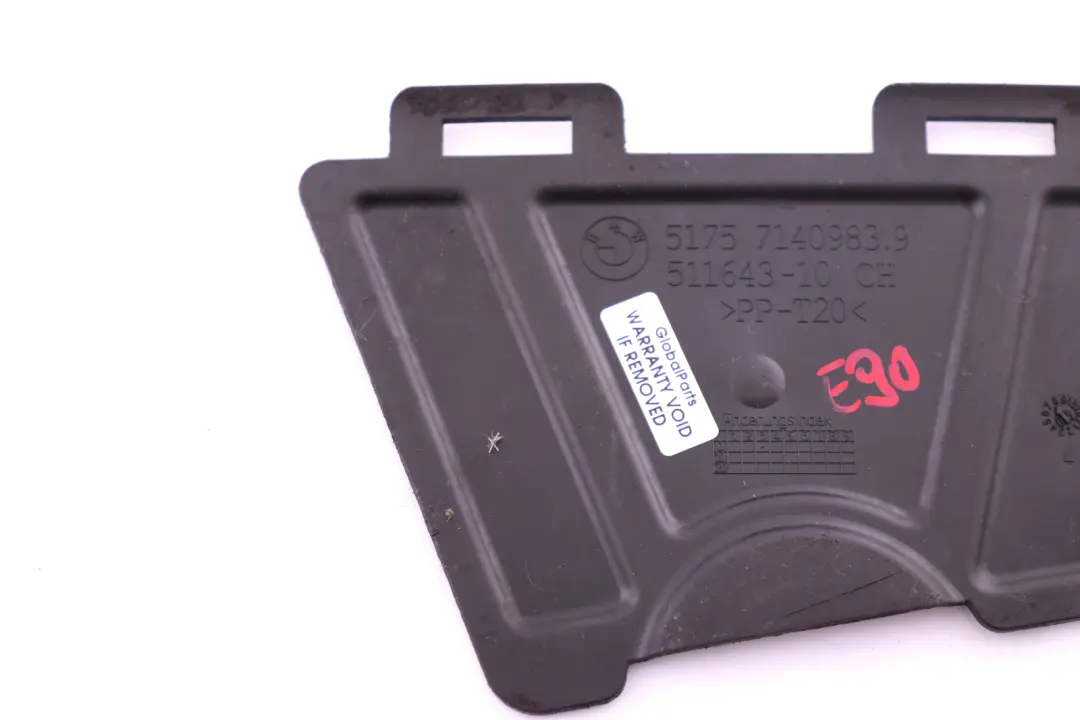 Deckel Motorraumabschirmung für BMW E81 E82 E87 E87N E88 E90 E90N E91 E92 mit Teilenummer 7140983 BMW E81 E82 E87 E87N E88 E90 E90N E91 E92 Deckel Motorraumabschirmung - SKU 7140983 - Teilenummer 7140983