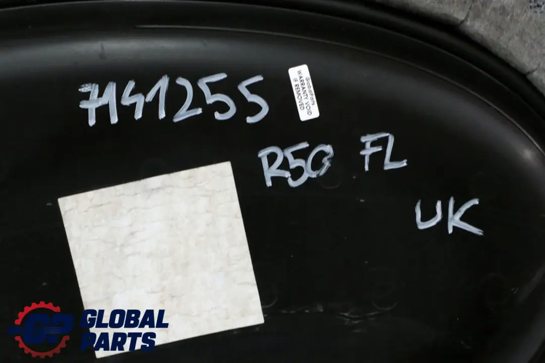 Front Left Door Card Side Trim Panther Black Molette para Mini R50 R52 con número de pieza 7141255 Mini R50 R52 Front Left Door Card Side Trim Panther Black Molette - SKU 7141255 - Número de pieza 7141255
