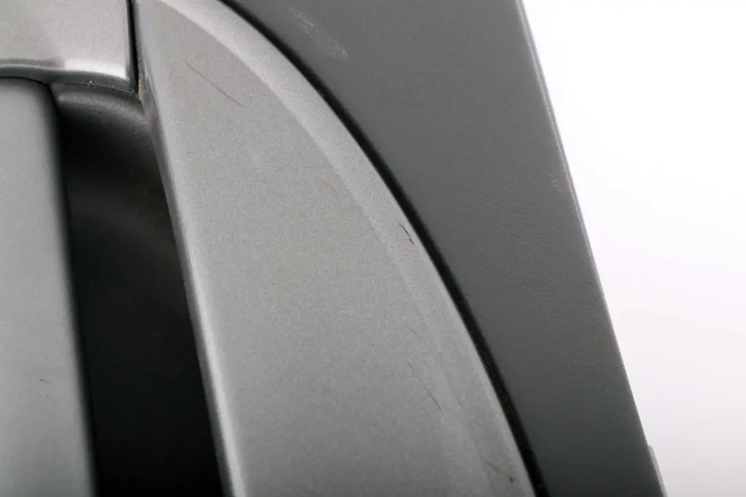 Front Left Door Card Side Trim Panther Black para Mini R50 R52 R53 con número de pieza 7141259 Mini R50 R52 R53 Front Left Door Card Side Trim Panther Black - SKU 7141259 - Número de pieza 7141259