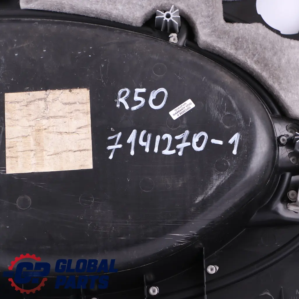 Anteriore Destra Scheda Porta Laterale Trim Nero Pantera per Mini Cooper R50 R53 con numero di parte 7141270 Mini Cooper R50 R53 Anteriore Destra Scheda Porta Laterale Trim Nero Pantera - SKU 7141270-1 - Numero di parte 7141270
