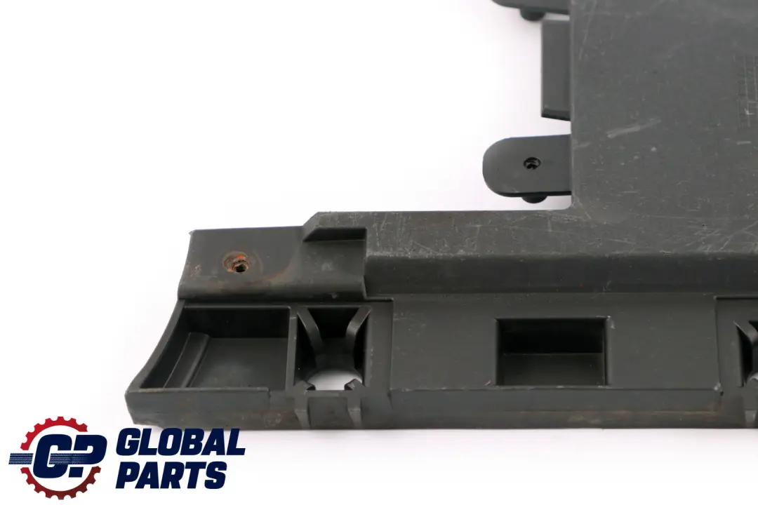 Rivestimento Pianale Laterale Posteriore Sinistro per BMW E81 E82 E87 con numero di parte 7141861 BMW E81 E82 E87 Rivestimento Pianale Laterale Posteriore Sinistro - SKU 7141861 - Numero di parte 7141861