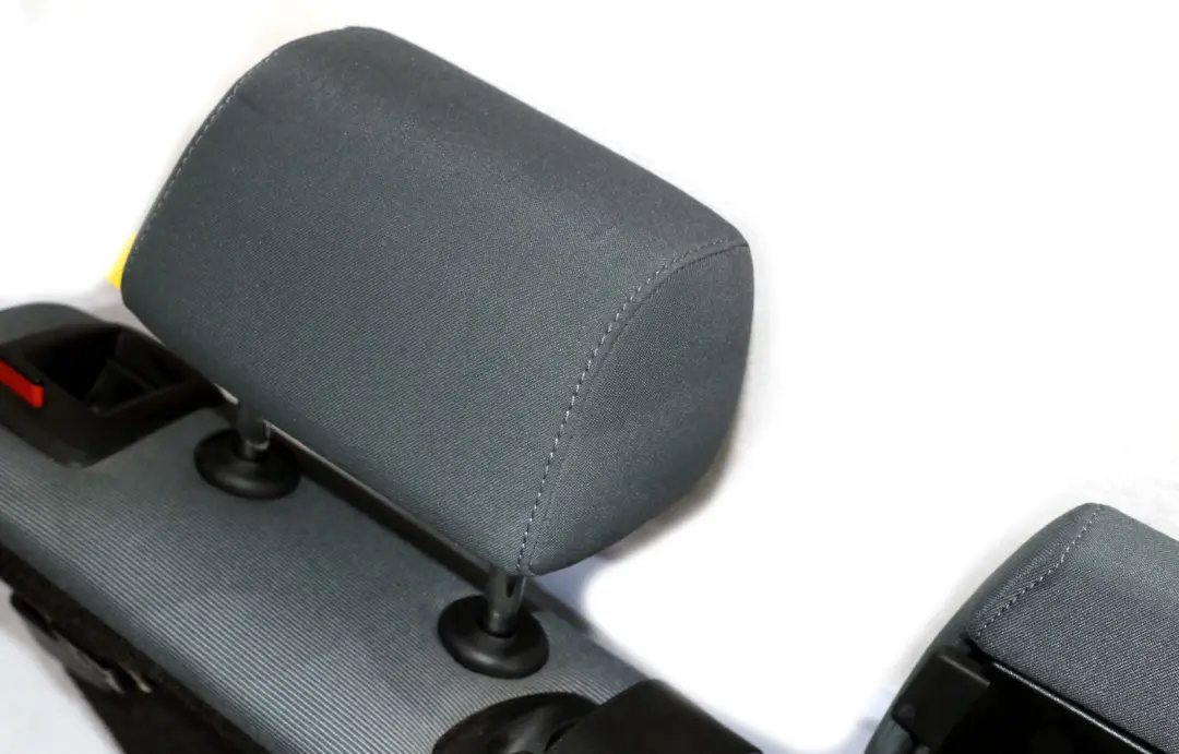 BMW E87 Reference Dossier Reste Tissu Arriere Gauche Gris Alaska Gris - SKU 7141951 - Numéro de pièce 7141951