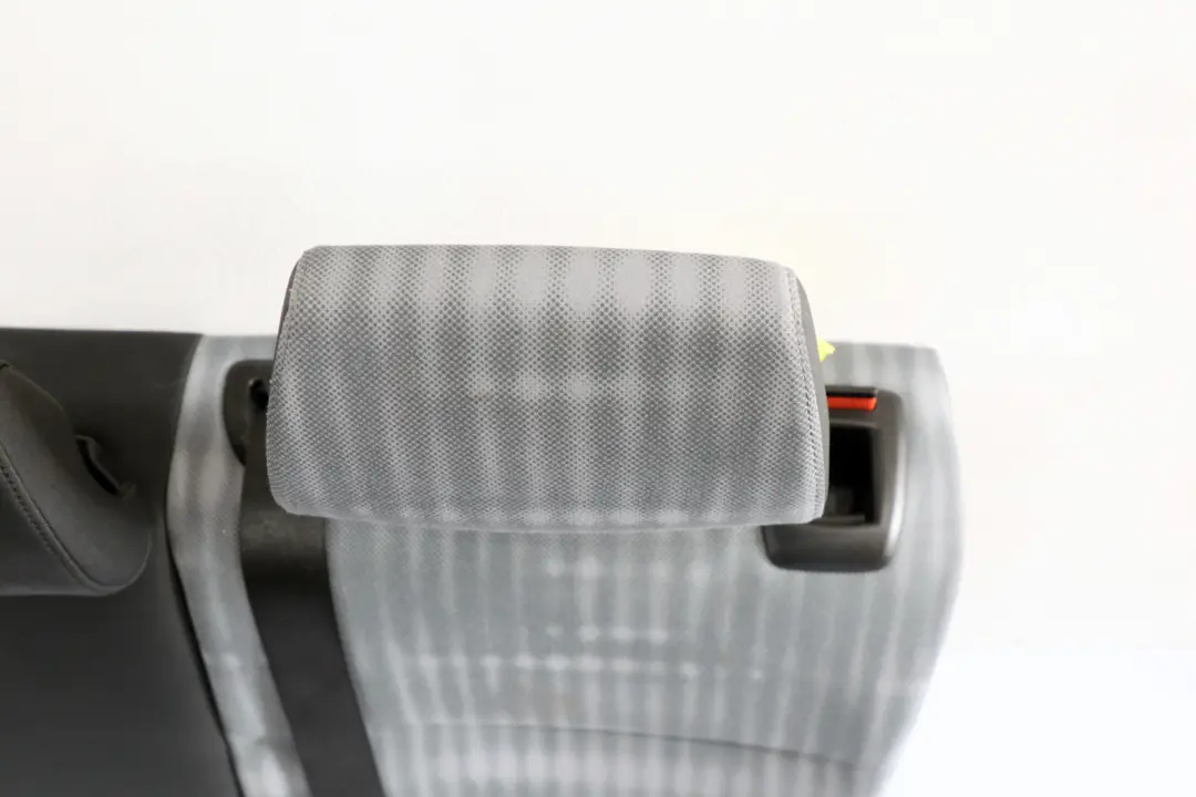 BMW 1 er E87 Sitz Lehne hinten Grau links stoff Grau - SKU 7141972 - Teilenummer 7141972