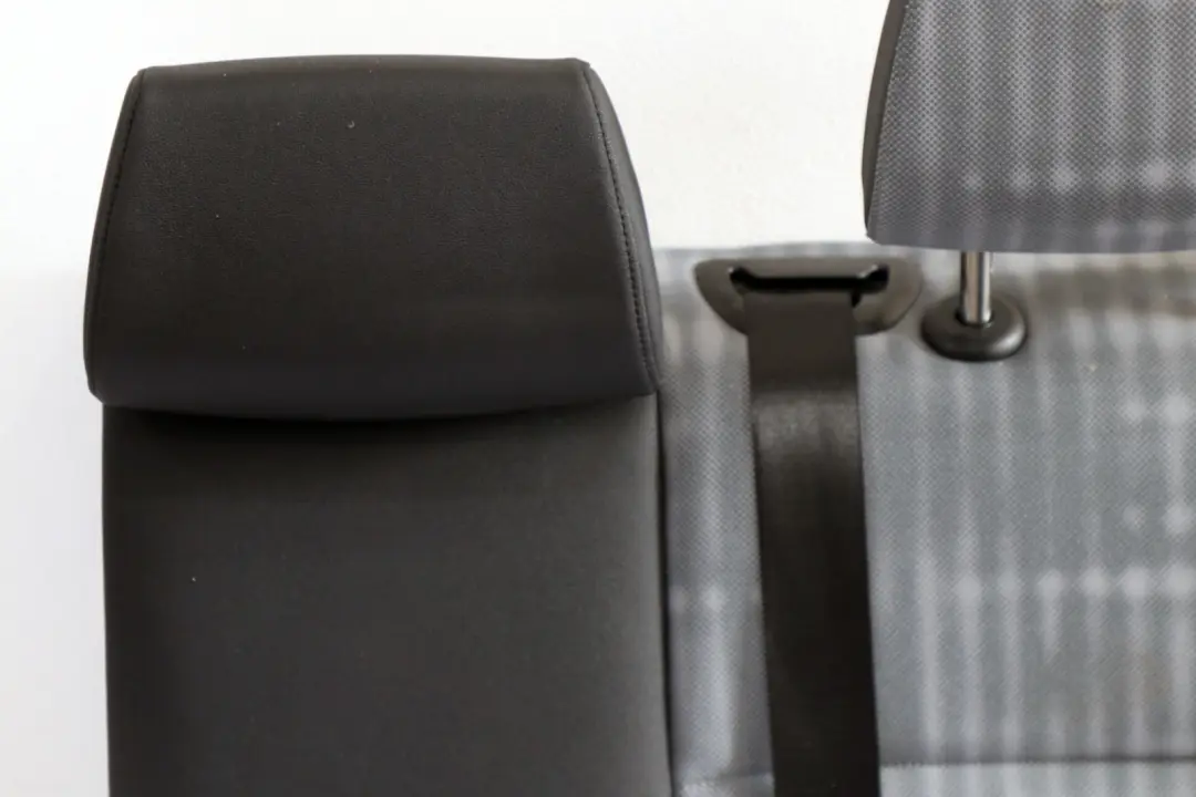 Funda Asiento Trasero Tela Imitacion Cuero Respaldo Izquierdo Gris para BMW E87 con número de pieza 7141972 BMW E87 Funda Asiento Trasero Tela Imitacion Cuero Respaldo Izquierdo Gris - SKU 7141972 - Número de pieza 7141972